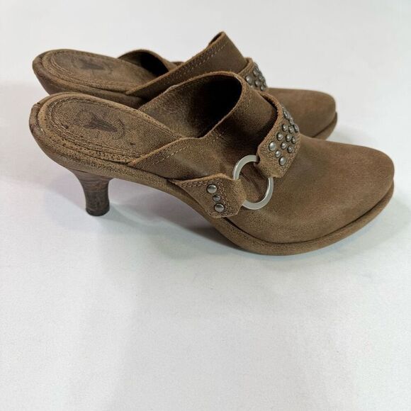 Frye Mules Boots Womens 8.5 Brown Shelby Ring TAn Brown Studded Slip On Clogs - Picture 1 of 9